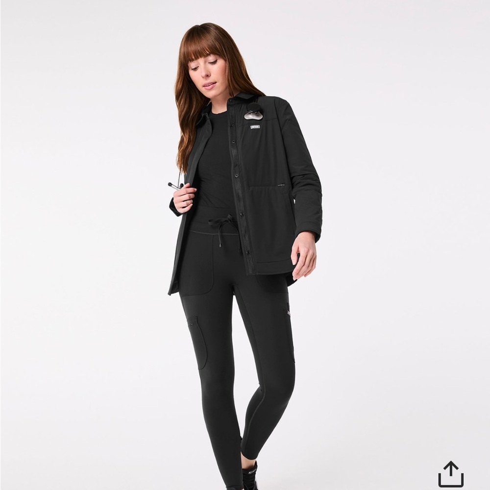 FIGS on shift float jacket XS